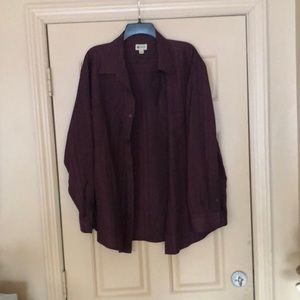 Haggar buttoned down shirt